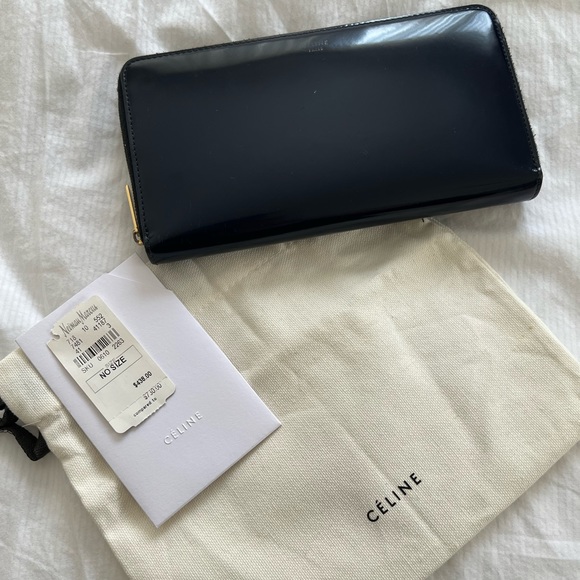 Celine Navy Patent Wallet - Picture 1 of 4